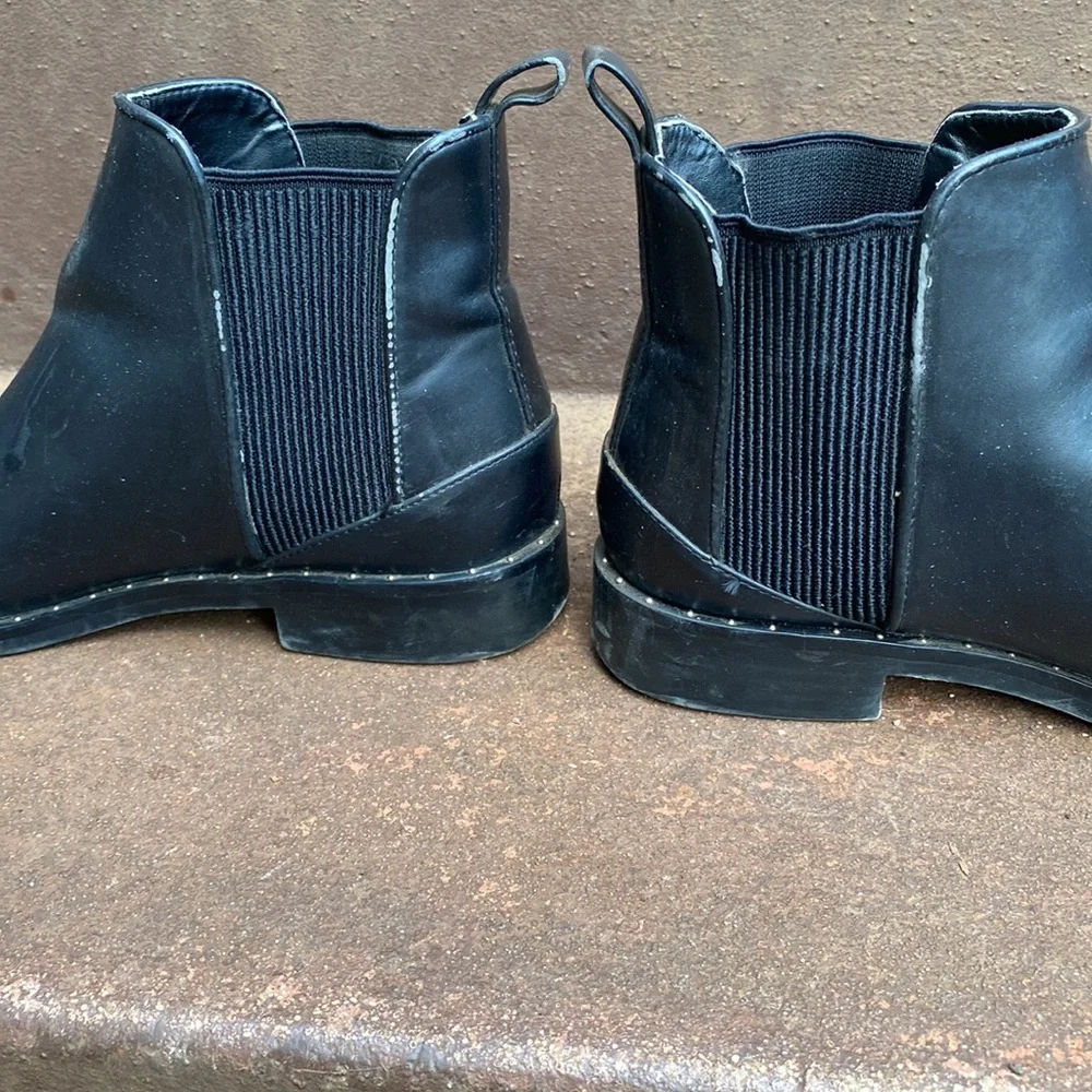 Zara “Chelsea” Boots - Picture 4 of 5